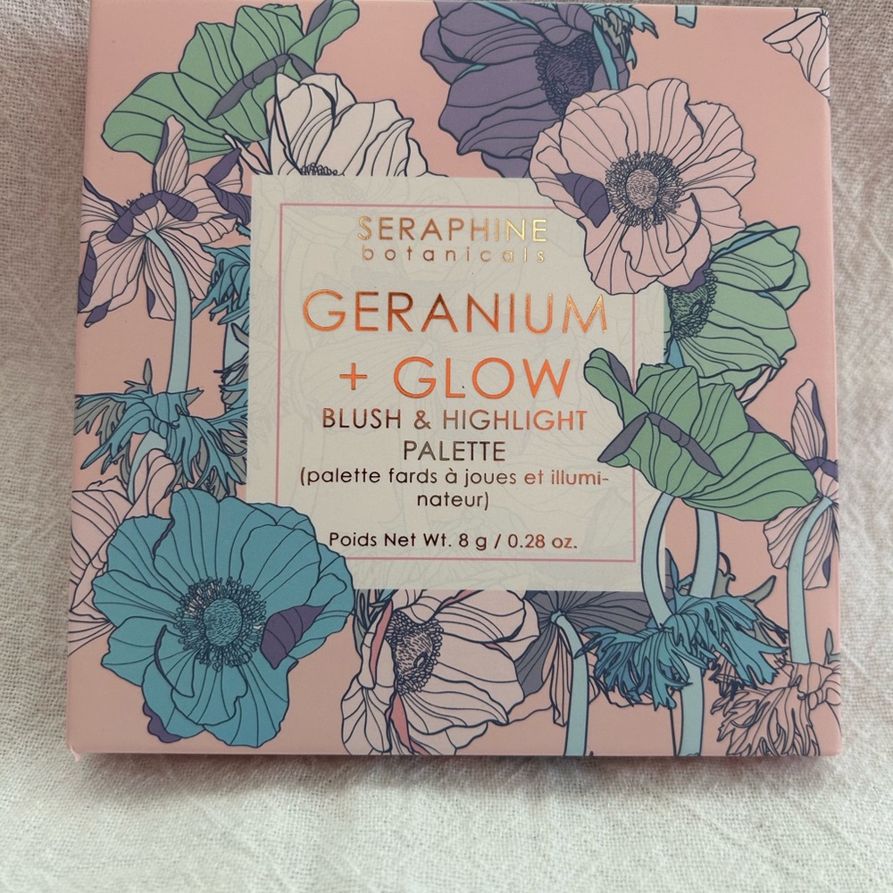 Seraphim’s Botanicals Geranium & Glow blush & highlight pallette- NIB